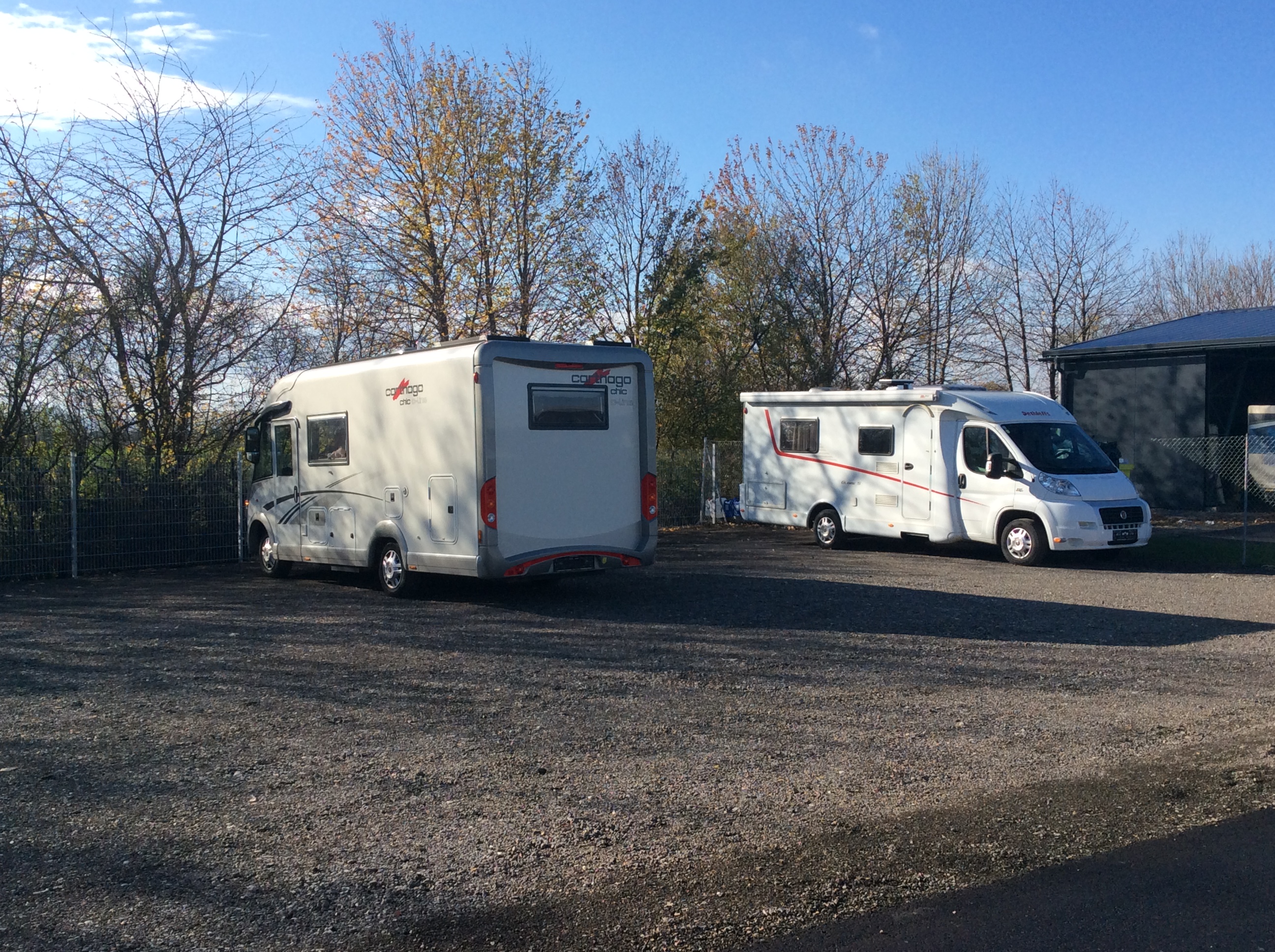 Einstellplatz: Einstellplatz 7km nördlich von Wien Autobahnknoten Eibesbrunn G3