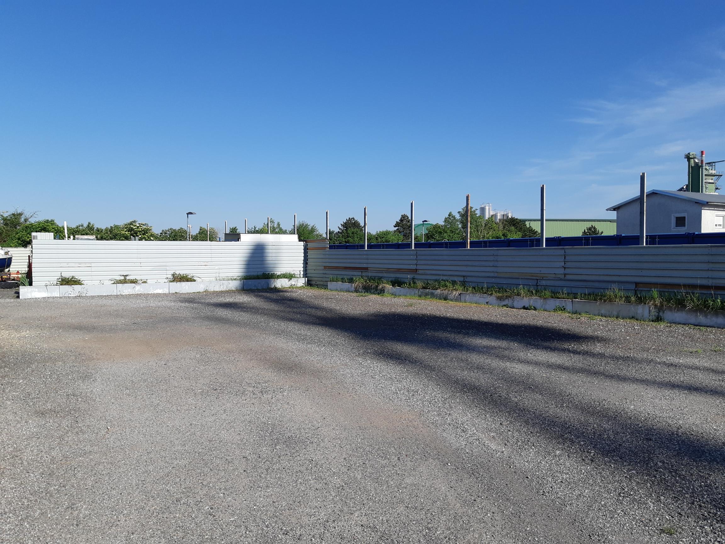 Einstellplatz: Servicecenter Wöllersdorf