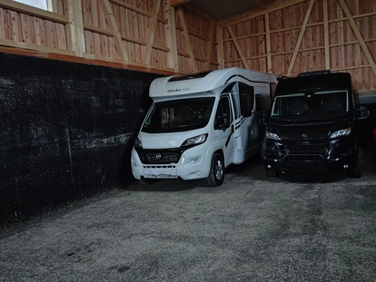 Abstellplatz - geeignet für: Wohnwagen - Baden-Württemberg - Einstellplatz Hallenplatz Stellplatz für Wohnwagen Wohnmobile Boote und Oldtimer in Emerkingen/Munderkingen