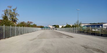 Abstellplatz - Deutschland - Abstellplätze für Wohnmobile, Wohnwagen etc. in Vaihingen/Enz - Kleinglattbach