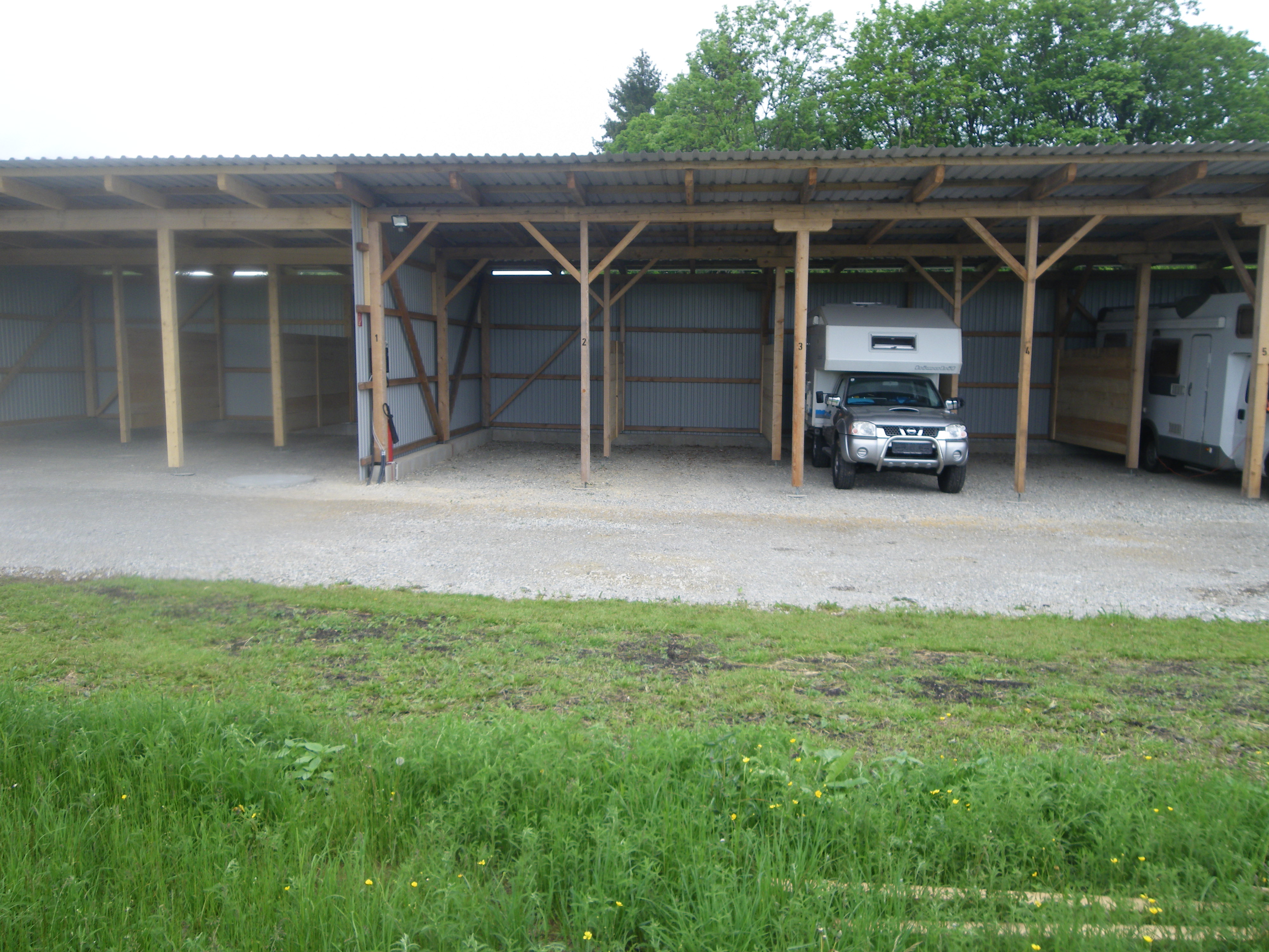 Abstellplatz - geeignet für: Autos - Süd & West Steiermark - Martinelli Siegfried