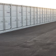 Einstellplatz: Lagercontainer 6 Meter Länge oder 3 Meter Länge - Mietgaragen & Freiflächen Neusiedl am See