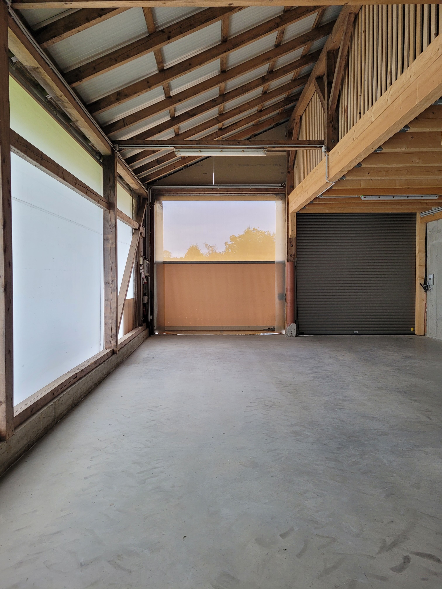 Abstellplatz - geeignet für: Wohnwagen - Oberösterreich - Stellplatz und Einfahrtstor - Dein Mietplatz 