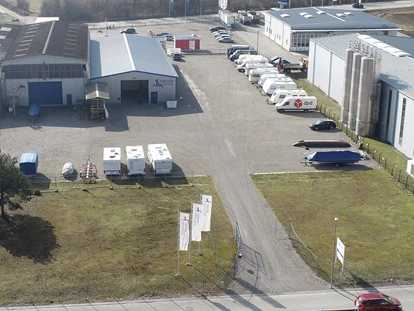 Abstellplatz - geeignet für: Wohnwagen - Schweiz - Abstellplatz Beringen