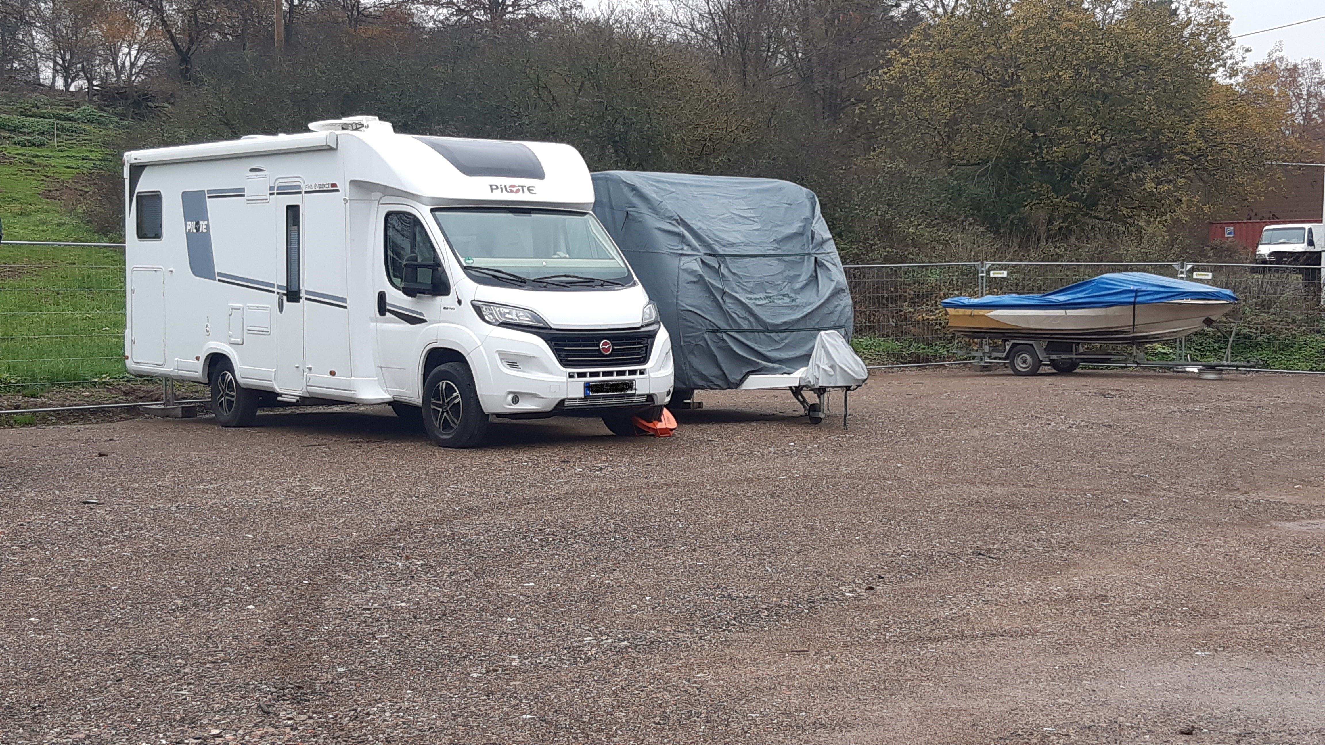 Abstellplatz - geeignet für: Oldtimer - Deutschland - Einstellplatz Primstal