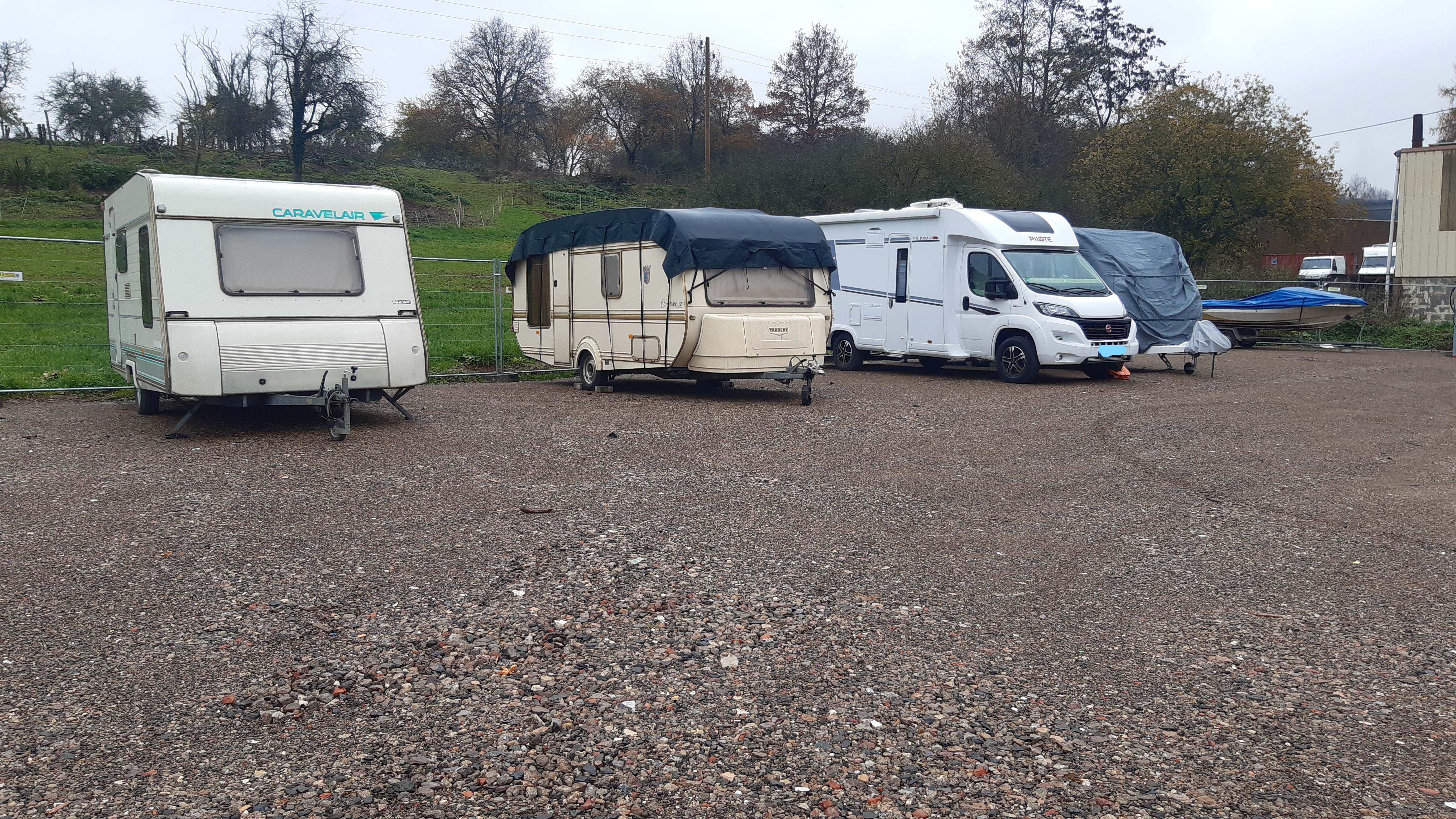 Abstellplatz - geeignet für: Oldtimer - Deutschland - Einstellplatz Primstal