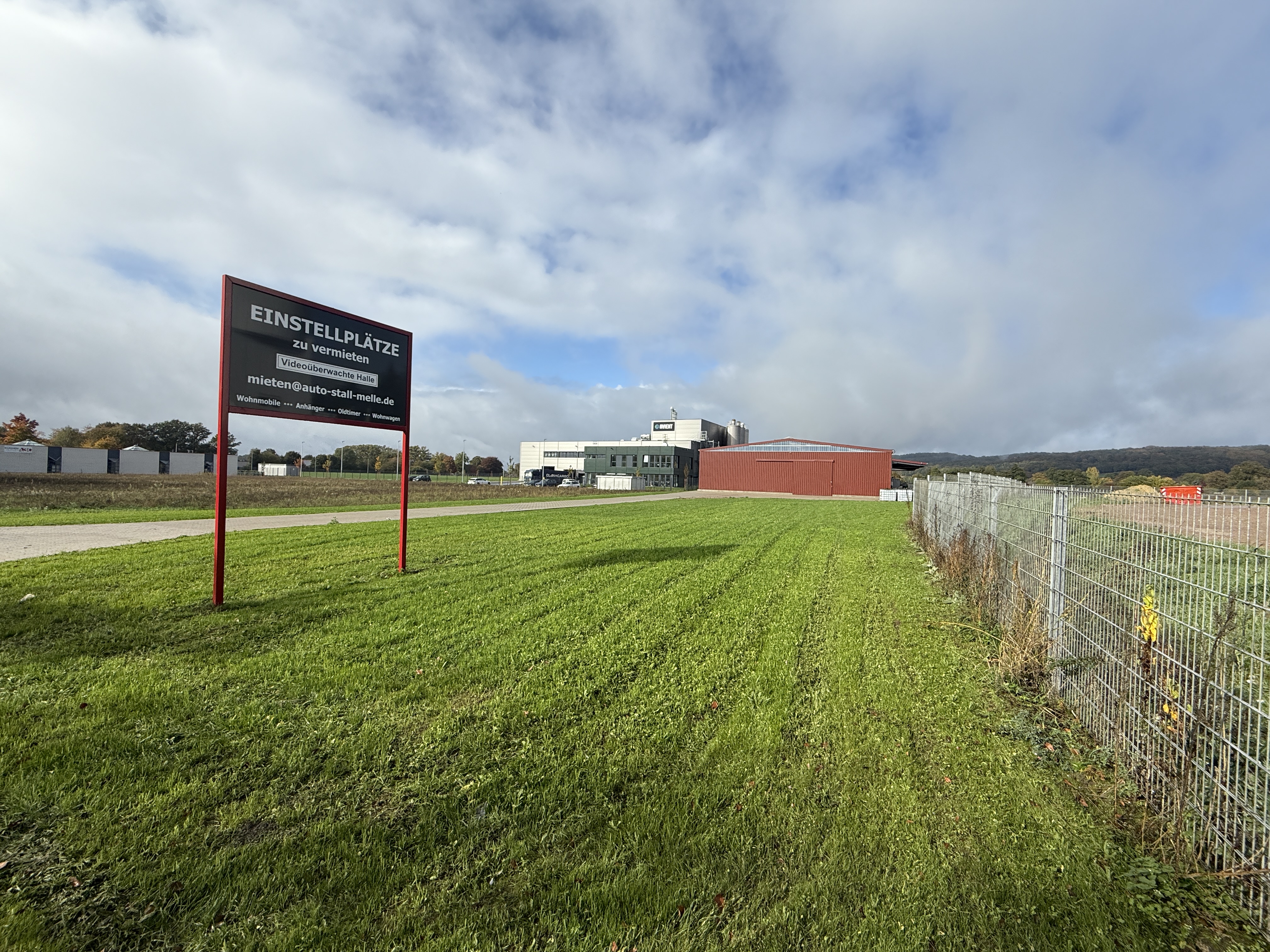 Abstellplatz - geeignet für: Oldtimer - Deutschland - Einstellplatz videoüberwacht in Halle