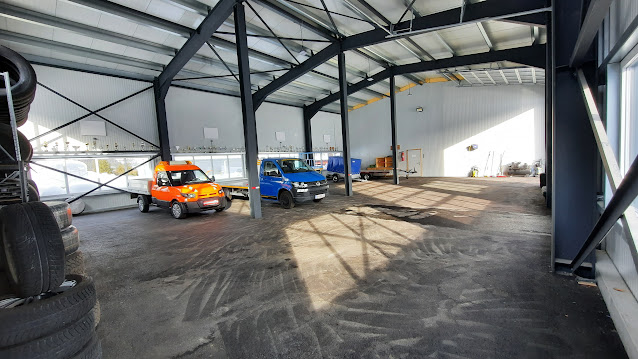 Abstellplatz - Leutasch Wohnwagen Boote Autos Oldtimer in A6105 Leutasch