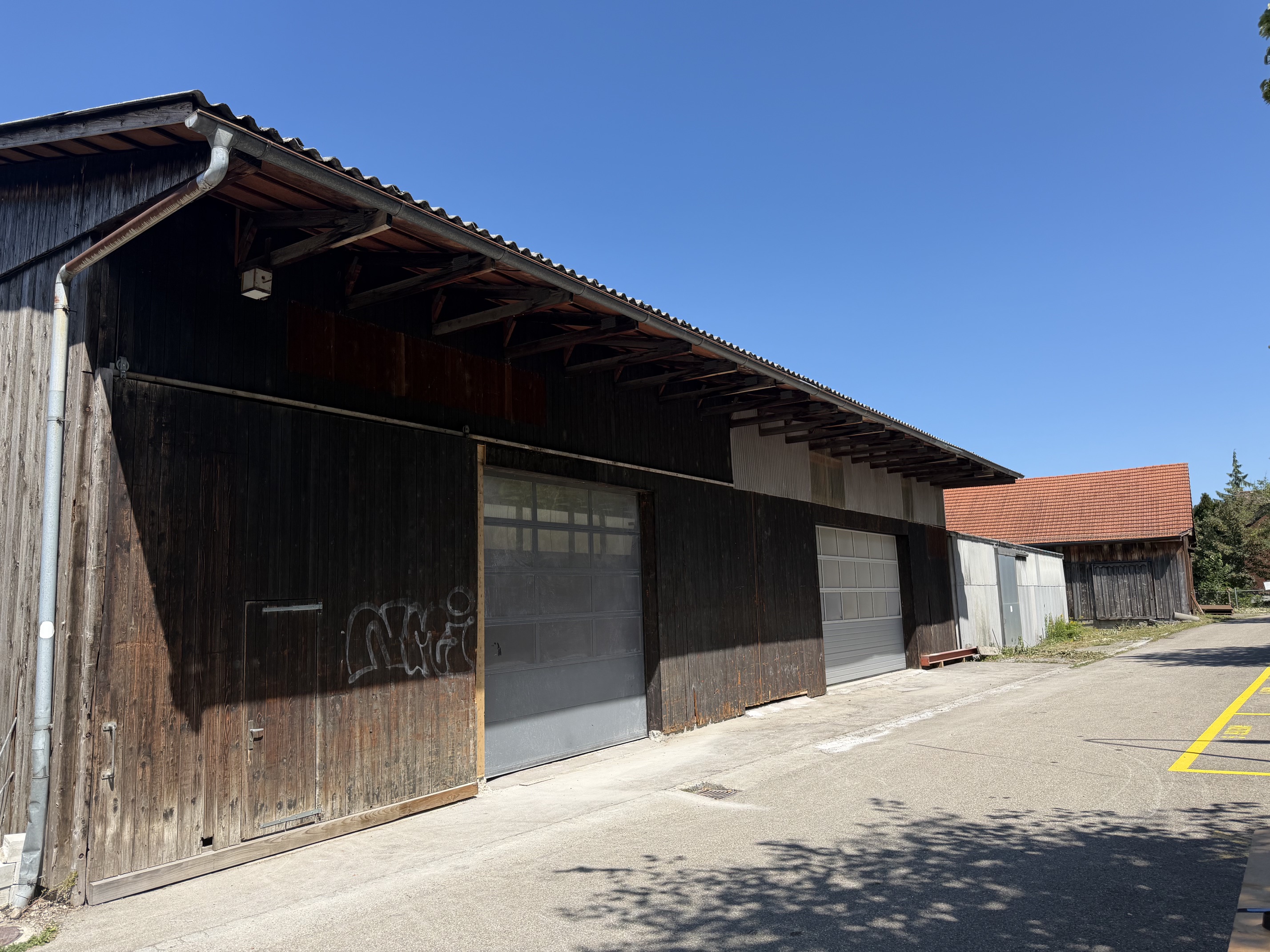 Einstellplatz: 3 Lagerhallen Oberstrasse 172 9000 SG