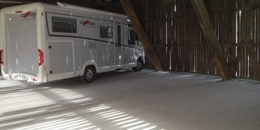Abstellplatz - geeignet für: Wohnwagen - Tirol - Einstellplätze in Ampass / Tirol